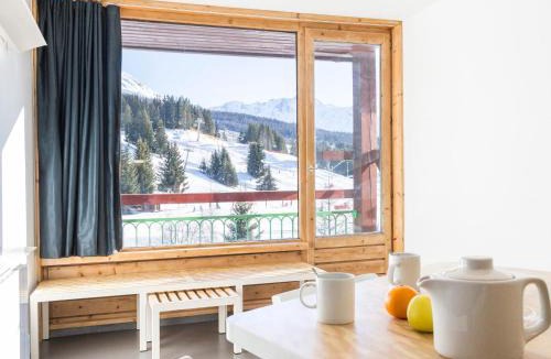 Arc-1800 Apartment | Appartement rénové 3 pièces cabine, Ski aux pieds, Balcon, Charvet, Arc 1800 - FR-1-346-323