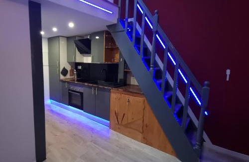 Pignans Apartment | Appartement Romantique Climatisé BELORIZON - 30 min de la mer