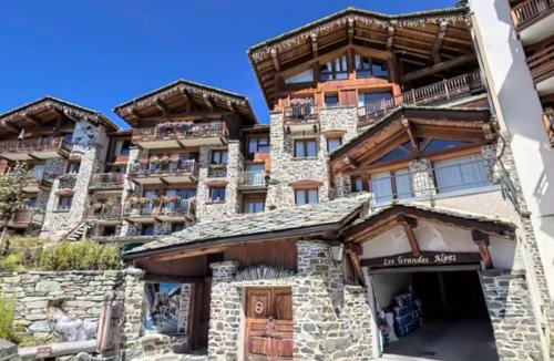 La Rosiere Apartment | Appartement spacieux, 8 pers, vue vallée, parking - FR-1-275-223