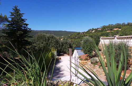 Gareoult Apartment | Appartement Vue Montagne