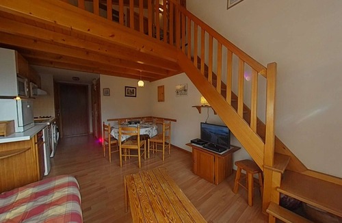 Le Chinaillon Apartment | Apt 2BR + loft for 6 - ski-in/ski-out - garage - WIFI