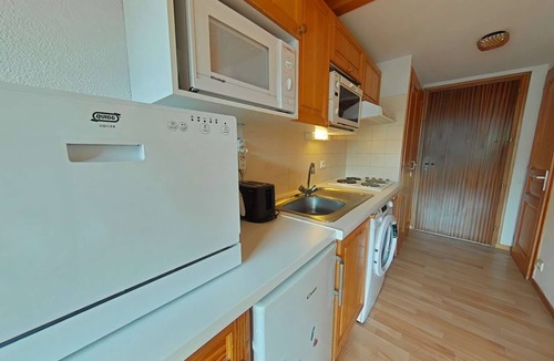 Le Chinaillon Apartment | Apt 2BR + loft for 6 - ski-in/ski-out - garage - WIFI