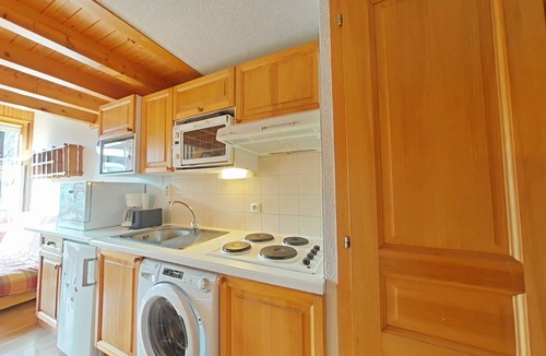Le Chinaillon Apartment | Apt 2BR + loft for 6 - ski-in/ski-out - garage - WIFI