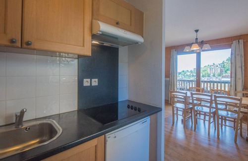 Orcieres-Merlette Apartment | Apt 8 ppl, balcony, near the ski runs, parking