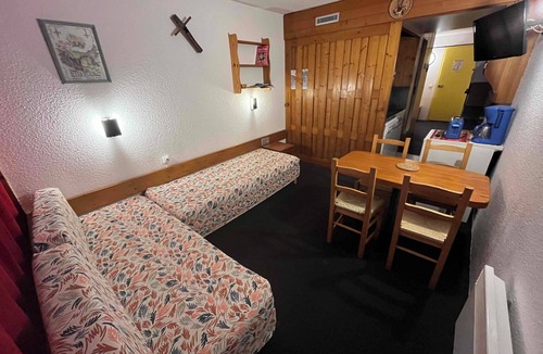 Arc-1800 Apartment | ARC 1800 Apt 2 rooms, summer/winter SKIS, quiet in the center of the resort