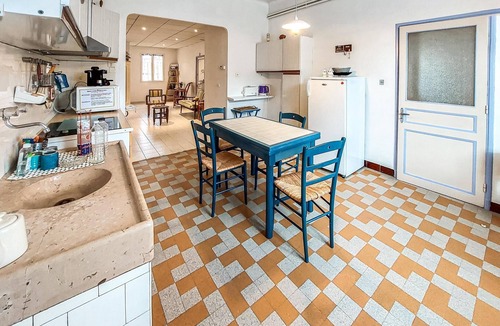 Saint-Julien House | Are you dreaming of a relaxing vacation with cultural and culinary experiences in Provence?
