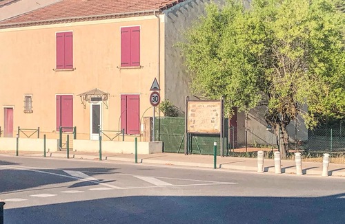 Saint-Julien House | Are you dreaming of a relaxing vacation with cultural and culinary experiences in Provence?