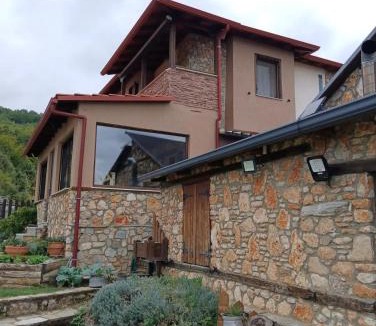 Dio-Olympos Villa | ARTEMIS HOME