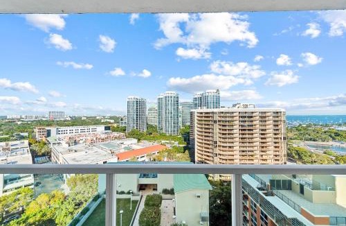 Coconut Grove Apartment | Arya Hotel & Suites