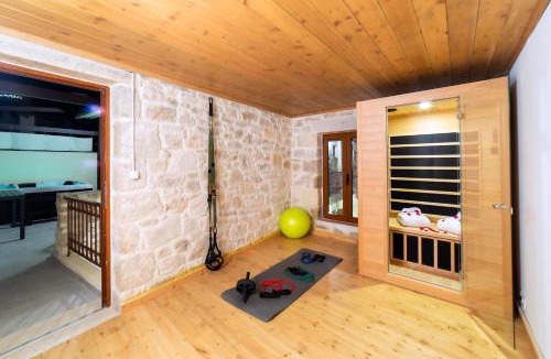 Asites Villa | Asmani Villa with Jaccuzi Sauna and pool