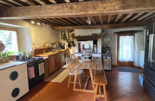 Saint-Martin-de-Queyrieres Bed & Breakfast | At the Triton Alpestre - Bed and Breakfast in the Heart of the Mountains