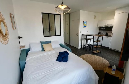 3rd Arrondissement Apartment | Atelier Cosy Félix à 10 minutes de la Gare