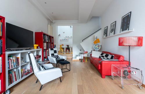 Griffon - Royale Apartment | Atelier des Harmonies - L'atelier d'artiste au cœur de Lyon