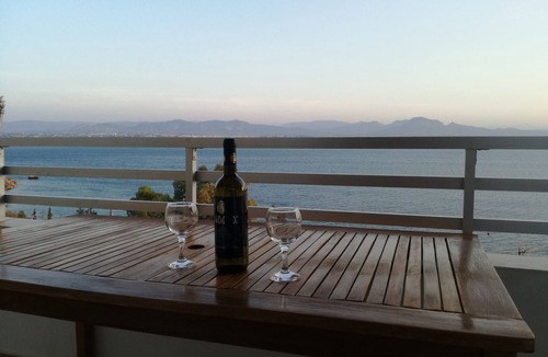 Loutraki-Agioi Theodoroi Apartment | Atlas - Unlimited Sea View Apartment