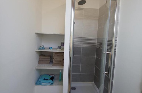 Caderousse Bed & Breakfast | Au 3 bis