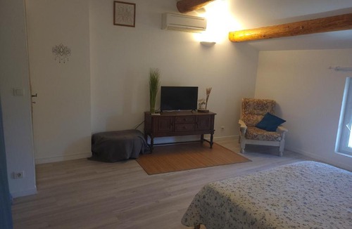 Caderousse Bed & Breakfast | Au 3 bis
