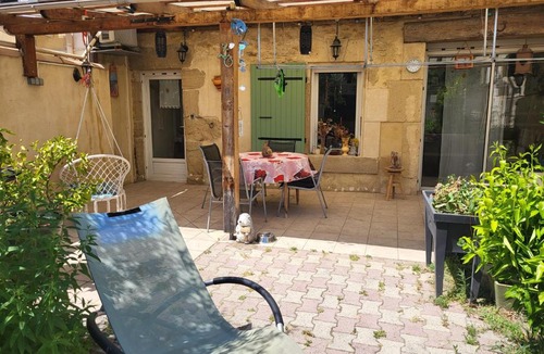 Caderousse Bed & Breakfast | Au 3 bis