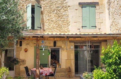 Caderousse Bed & Breakfast | Au 3 bis