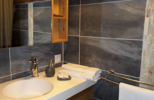 Thones Bed & Breakfast | Auberge du Fraizier