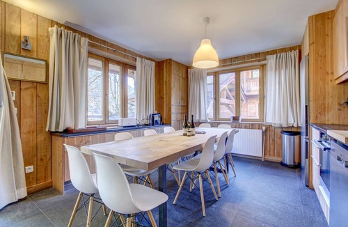Morzine Apartment | Auberge RDC: Slendid renovated 4 ensuite bedrooms