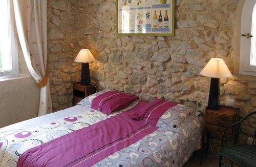 Ansouis House | Authentic 18th century Provençal Bastide with swimming pool and tennis court