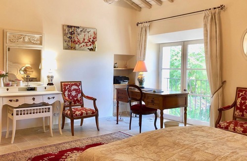 Mazan Villa | Authentic 19th century Mas luxuriously renovated