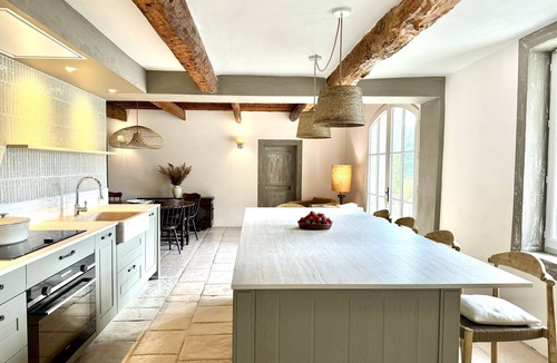 Bedarrides House | Authentic House in Provence - Mas of 1850