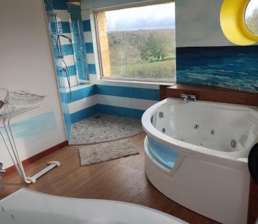 La Celle-sous-Gouzon Apartment | aux berges du verger
