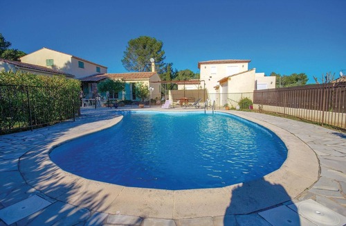 Roquebrune-sur-Argens Apartment | Awesome apartment in Roquebrune sur Argens