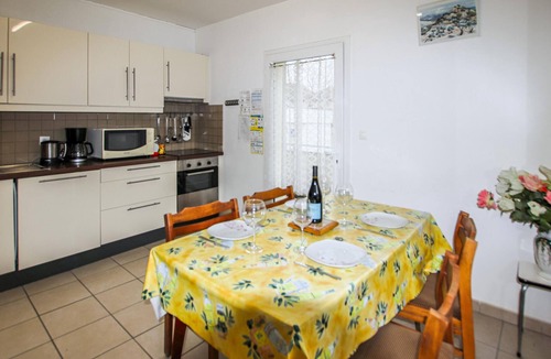 Nyons Apartment | Awesome apartment in Nyons with WiFi
