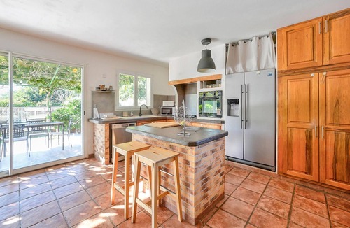Saint-Martin-de-Crau House | Awesome home in Saint Martin de Crau