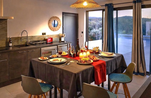 Mollans-sur-Ouveze House | Awesome home in Mollans-sur-Ouvèze with sauna