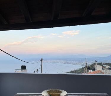 Rodhia House | Azure Loft