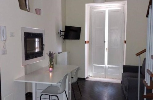 Buccino House | B&B Anastasia: 1 Bedroom Apartment