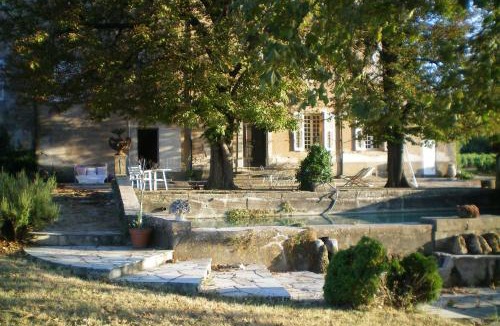Brignoles Bed & Breakfast | B&B Domaine Le Clos du Pavillon "Authenticité et Ressourcement garantis"