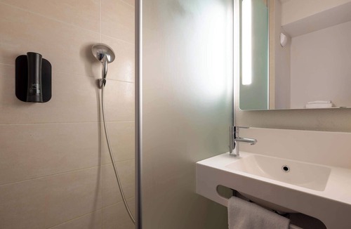 Saint-Cergues Hotel | B&B HOTEL ANNEMASSE Saint-Cergues