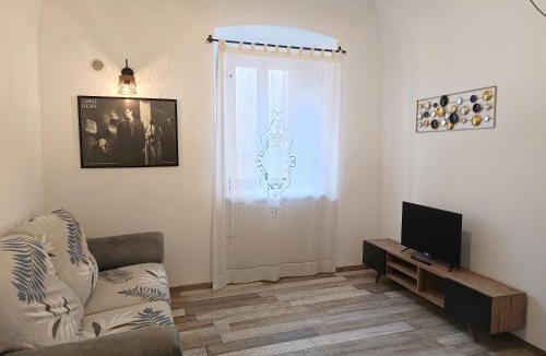 L'Aquila Apartment | B&B Interno SG