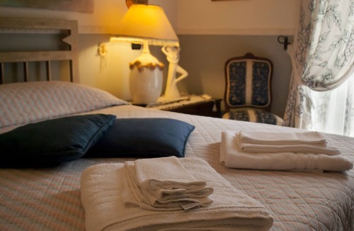 Cava de' Tirreni Bed & Breakfast | B&B L'Incanto, The b&b in the historic center. Just 2 km from the Amalfi Coast!