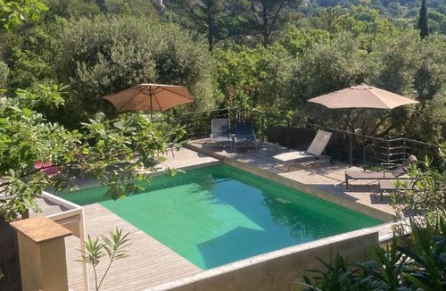Figanieres Bed & Breakfast | B&B Villa Oriél naturiste Figanières