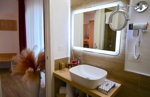 Gianola Hotel | Bajamar Beach Hotel