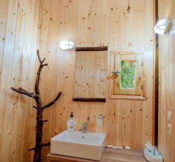 Gastouni House | Barba Thanasi's Outlook