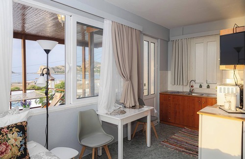 Stegna Apartment | Barbara's Apartment Sea View