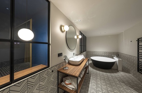 Bonne Hotel | Baud Hôtel Restaurant
