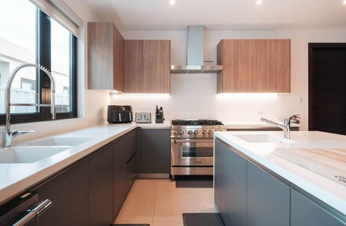 Runaway Bay Villa | Beach Front Staffed Villa | Lux Resort by Bocobay
