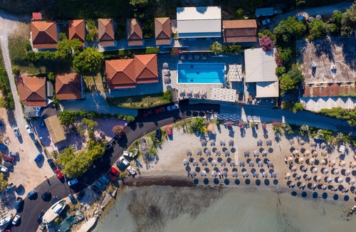 Alikanas House | Beach House Apartment By The Sea 1 – Sea View, Wi-Fi & Air Conditioning