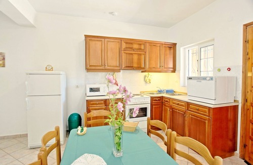 Kassiopi Villa | Beach Villa Nancy - Seaside Villa Rental on the Island of Corfu