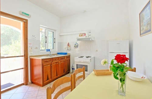 Kassiopi Villa | Beach Villa Nancy - Seaside Villa Rental on the Island of Corfu