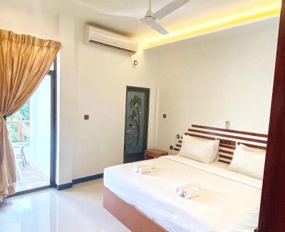 Gulhi House | Beach Walk Villa Maldives