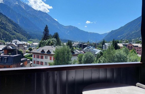Chamonix City Centre Apartment | Beau 3 pièces spacieux avec parking proche du Mont Blanc - 6 pers. - FR-1-517-15