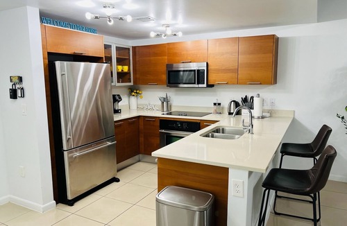 Midtown Condo | Beautiful 2BD/2BTH in Miami W/FREE Parking!